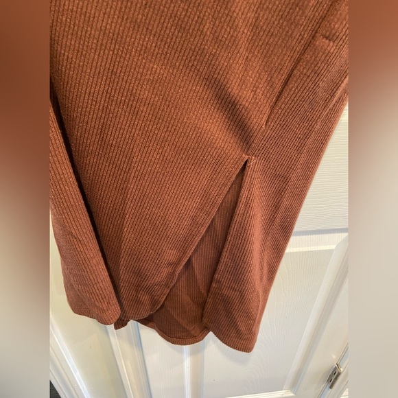 NWT Time & Tru Maternity Size L Brown Ribbed Knit Long Sleeve Maxi Dress - Picture 8 of 12